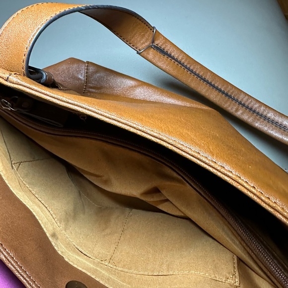 Relic by Fossil Brown Vegan Leather Satchel EUC - 2 Side Slip Pockets - Picture 11 of 13